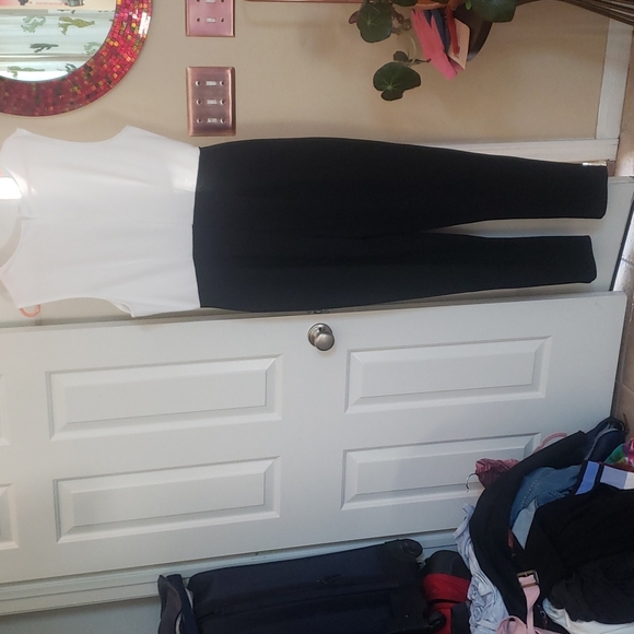 Venus jumpsuit 1X - Picture 3 of 4